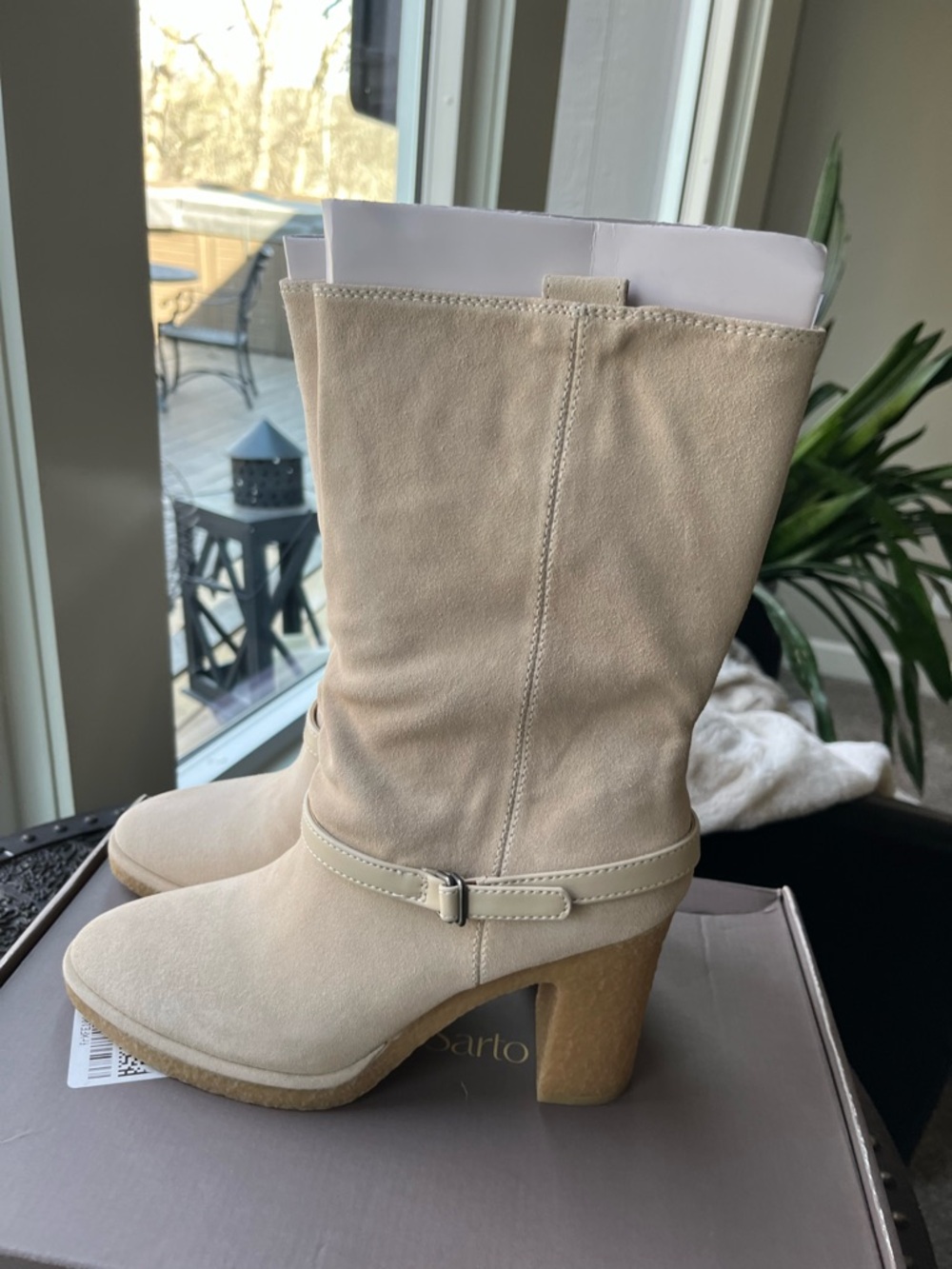 FRANCO SARTO PAXTON MID CALF SUEDE BOOTS IN ECRU 7.5 8 9 - Picture 3 of 7